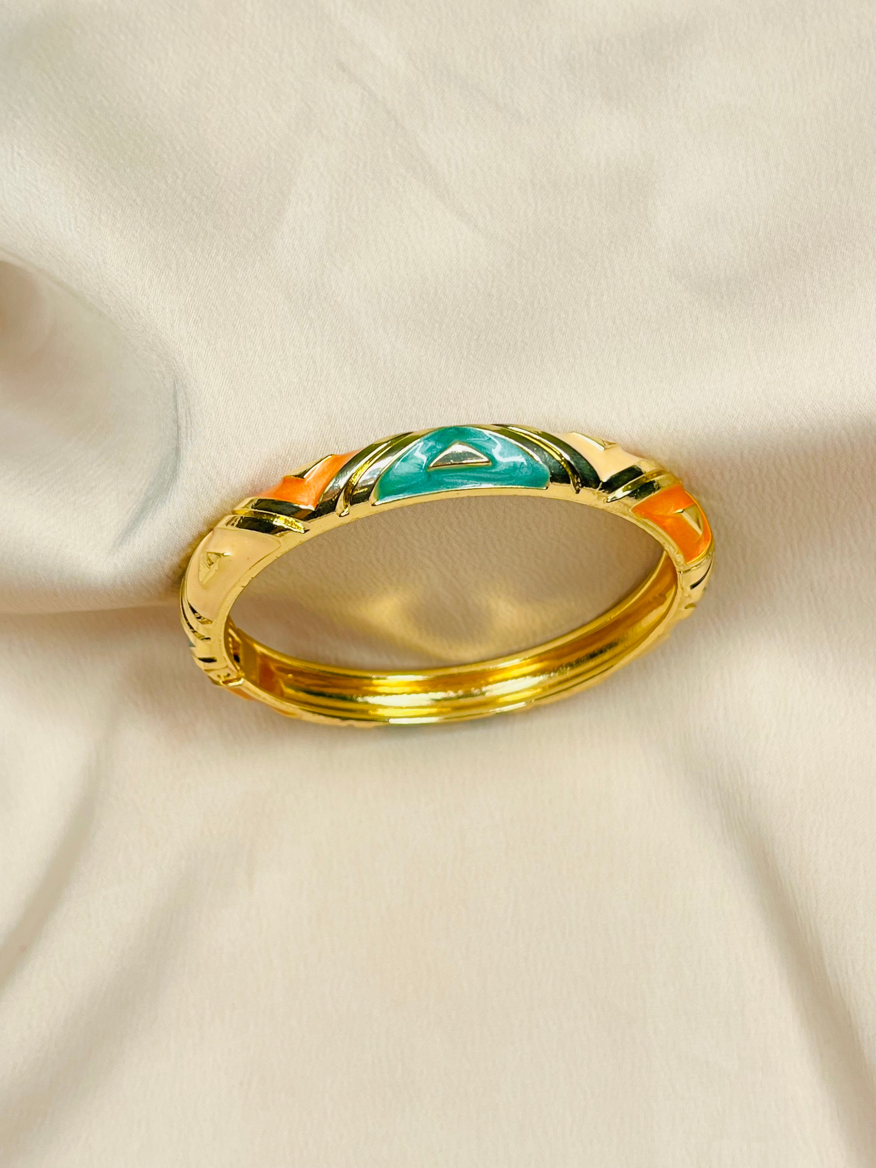 The sun bangle