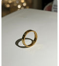 Sleek ring
