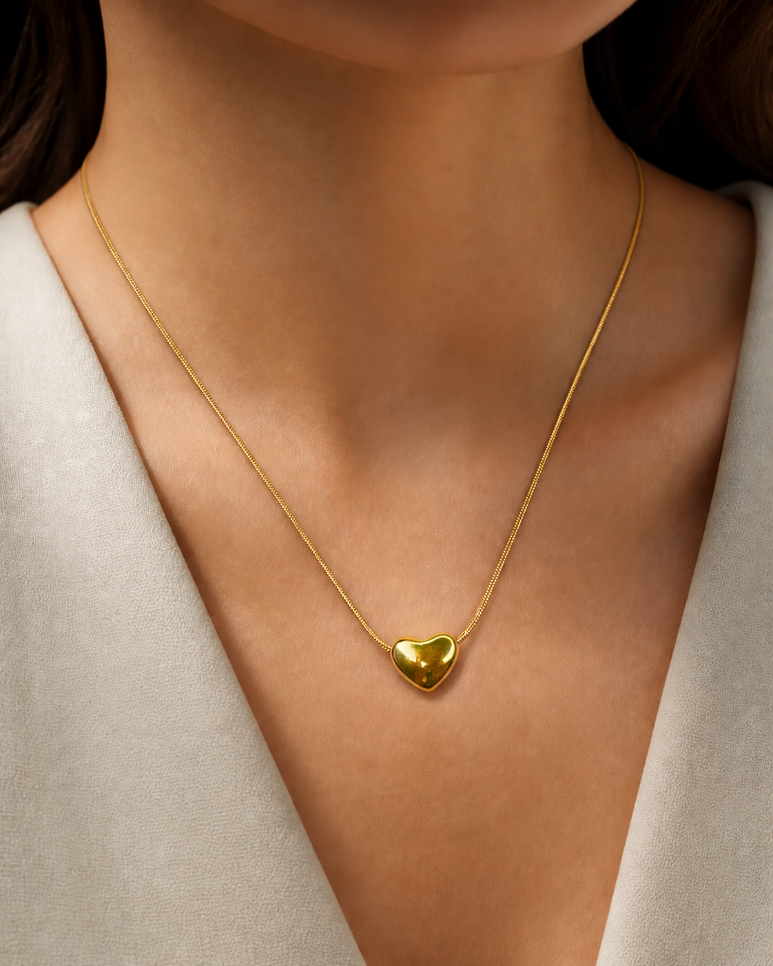 Tiny heart chain