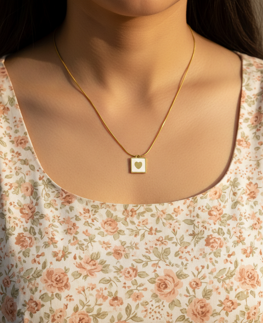 The sweetheart frame