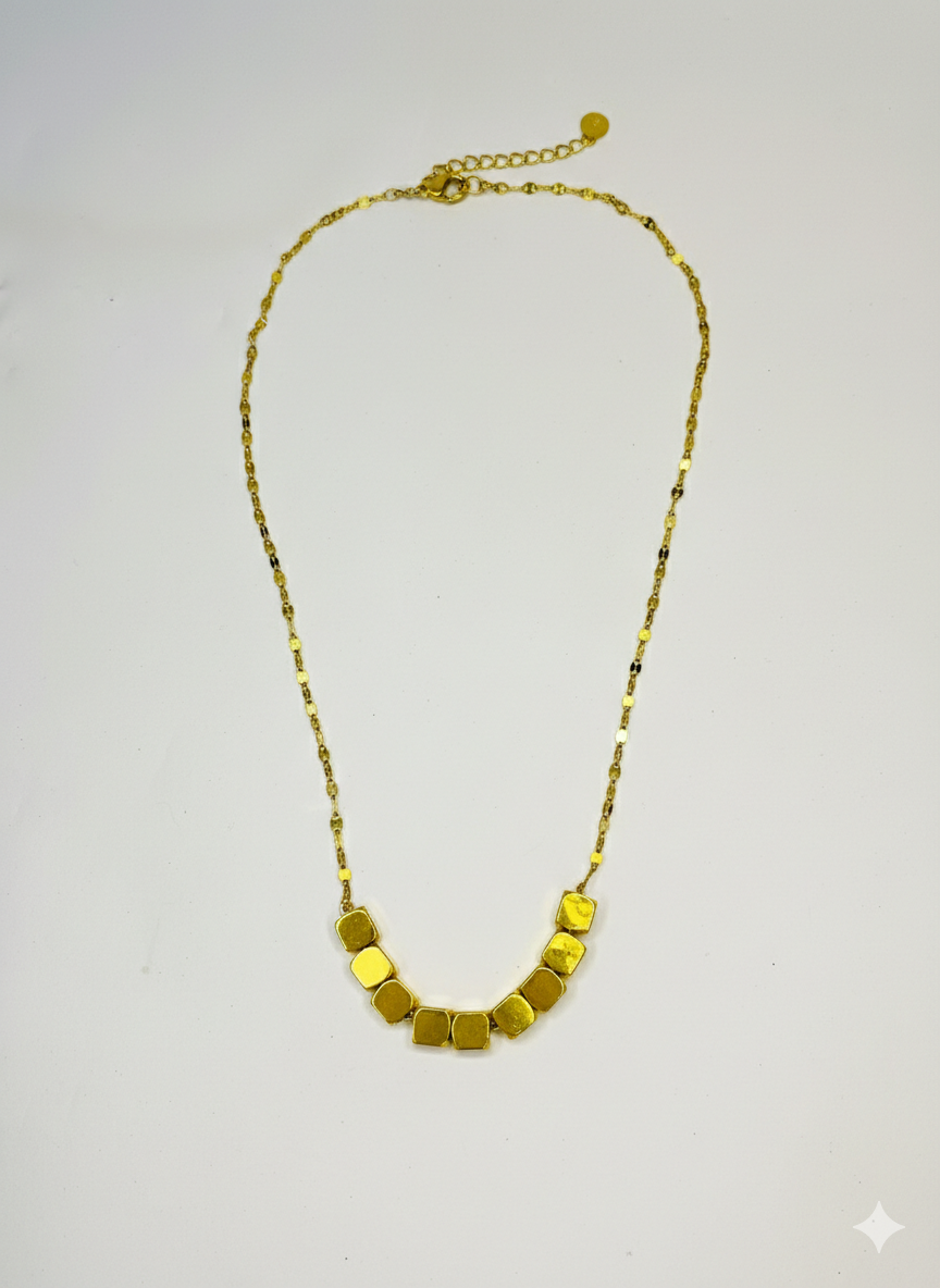 The Golden Cube Horizon